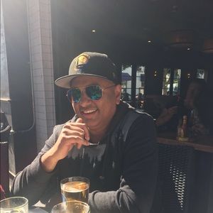 Meet your Posher, Sat